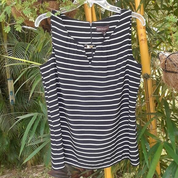 DANA BUCHMAN Sleeveless Top NWT Ruched Striped SZ M Black White Blouse Lined - Picture 5 of 5